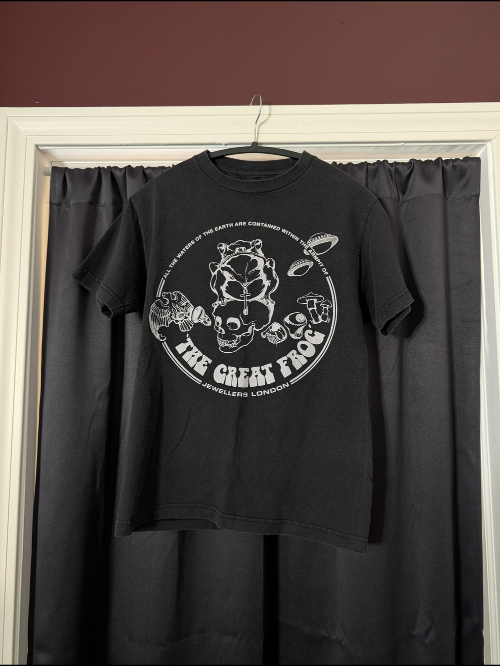 THE GREAT FROG Jewellers London Skull Logo Mushroom UFO T-shirt S